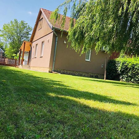 Vadszolo Apartman Балатонмаріафюрде Екстер'єр фото