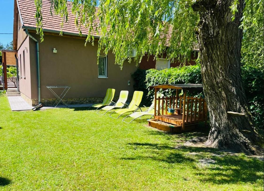 Vadszolo Apartman Балатонмаріафюрде Екстер'єр фото