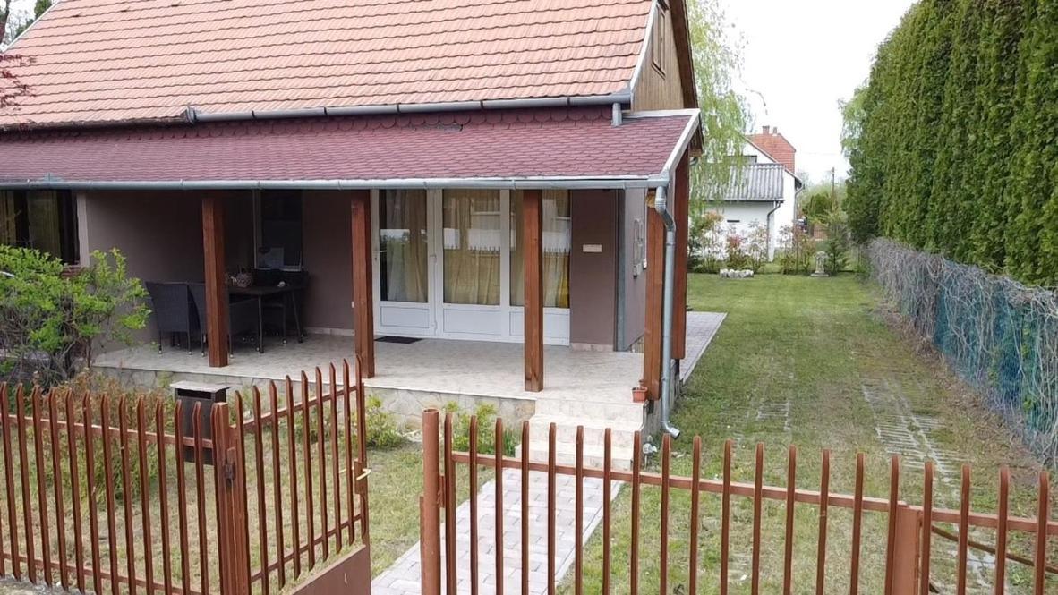 Vadszolo Apartman Балатонмаріафюрде Екстер'єр фото
