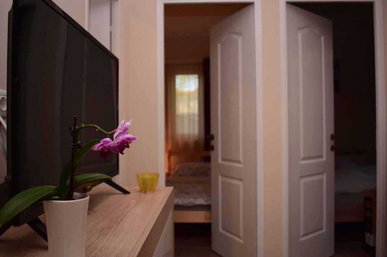Vadszolo Apartman Балатонмаріафюрде Екстер'єр фото