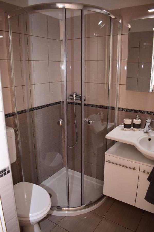 Vadszolo Apartman Балатонмаріафюрде Екстер'єр фото
